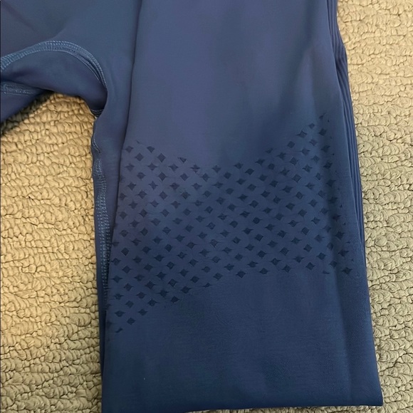 Navy Blue Leggings Speedo size medium - Picture 8 of 8